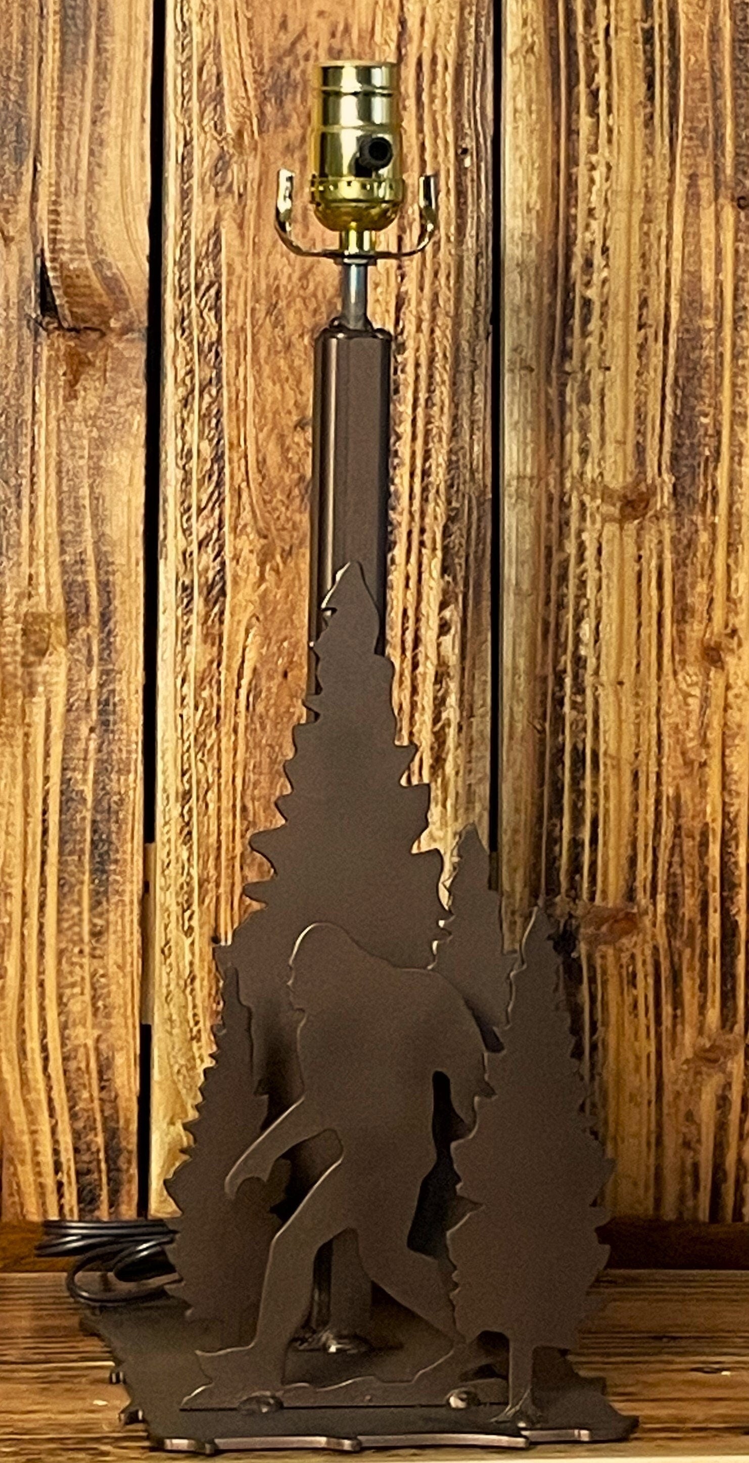 Cryptid Crew: Bigfoot- Lamp