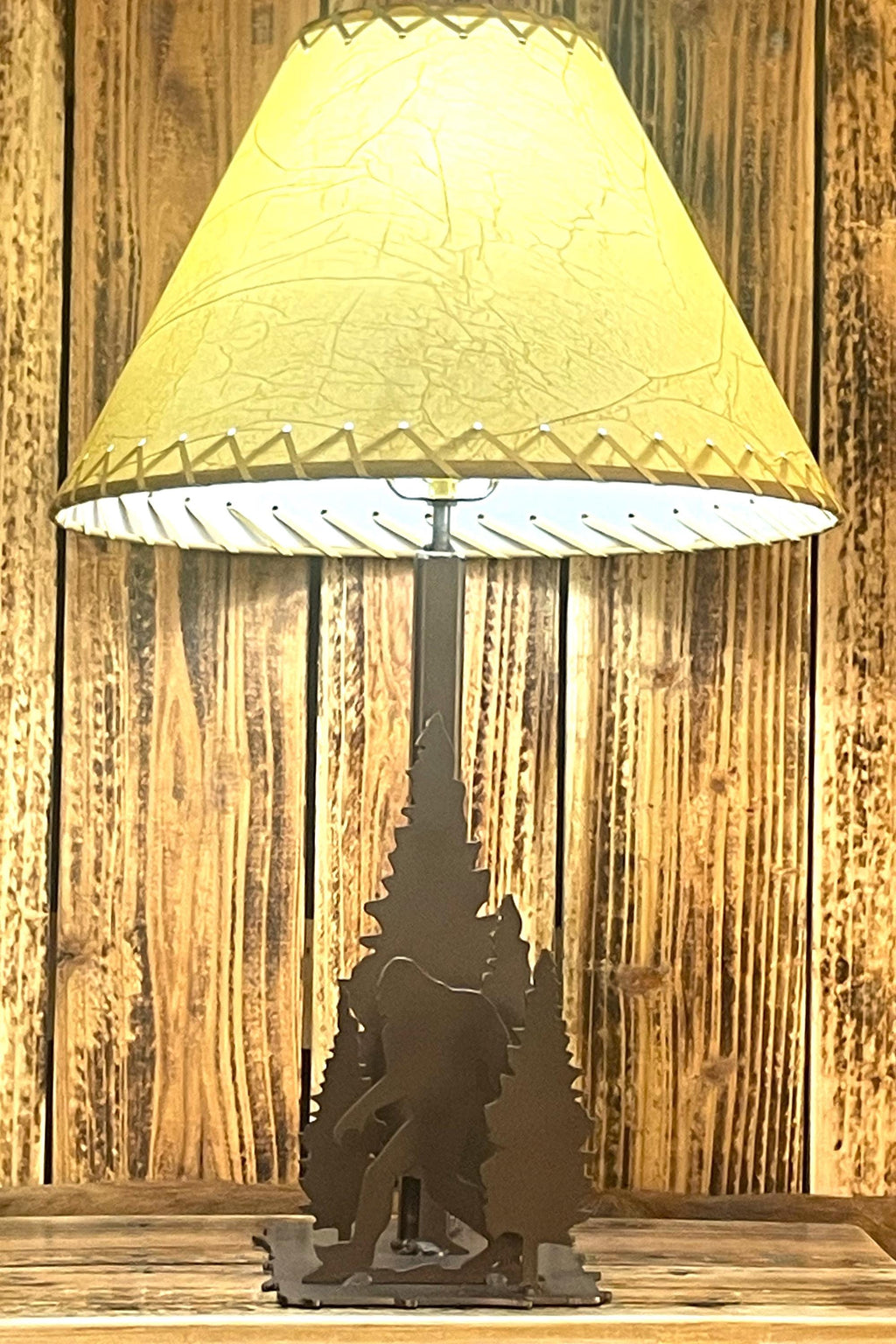 Cryptid Crew: Bigfoot- Lamp
