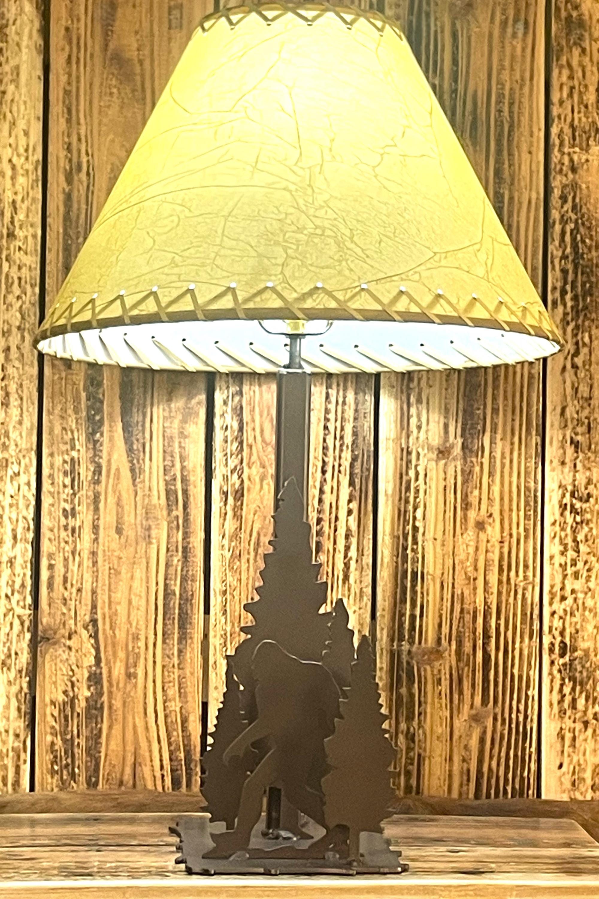 Cryptid Crew: Bigfoot- Lamp