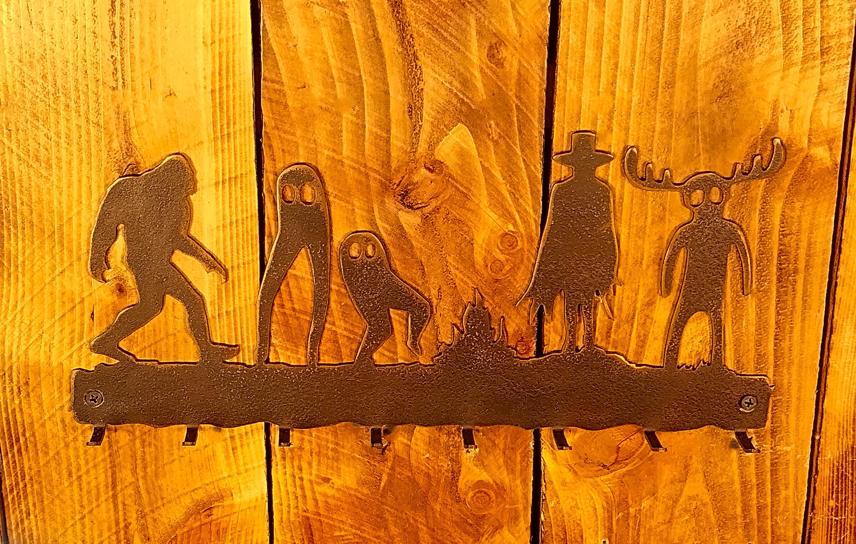 Cryptid Crew: Bigfoot, Fresno Night Crawler, Dark Watcher, & Wendigo- Lg. Key Hanger